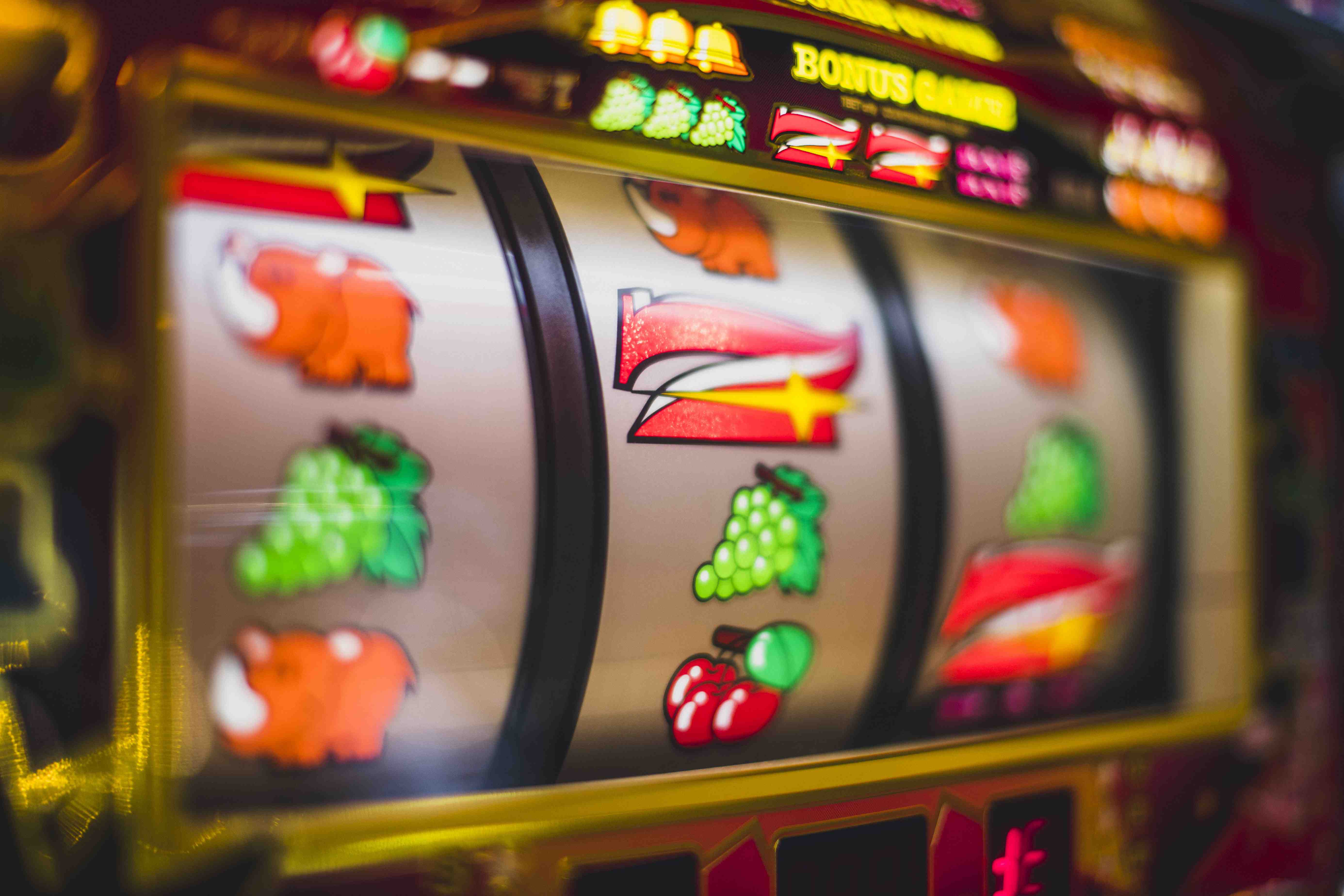 petani88 Permainan Slot – tampilan lobby slot online dengan ratusan pilihan game dari berbagai provider